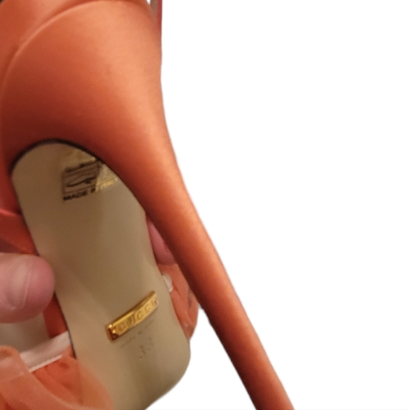 SOLD GUCCI NEW Tulle Ruffle Slingback Peach Heels Size 38 - Picture 9 of 9